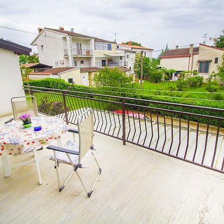 Pineta House Vidos Lägenhet Poreč Exteriör bild