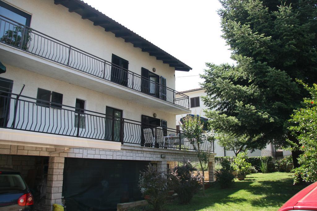 Pineta House Vidos Lägenhet Poreč Exteriör bild