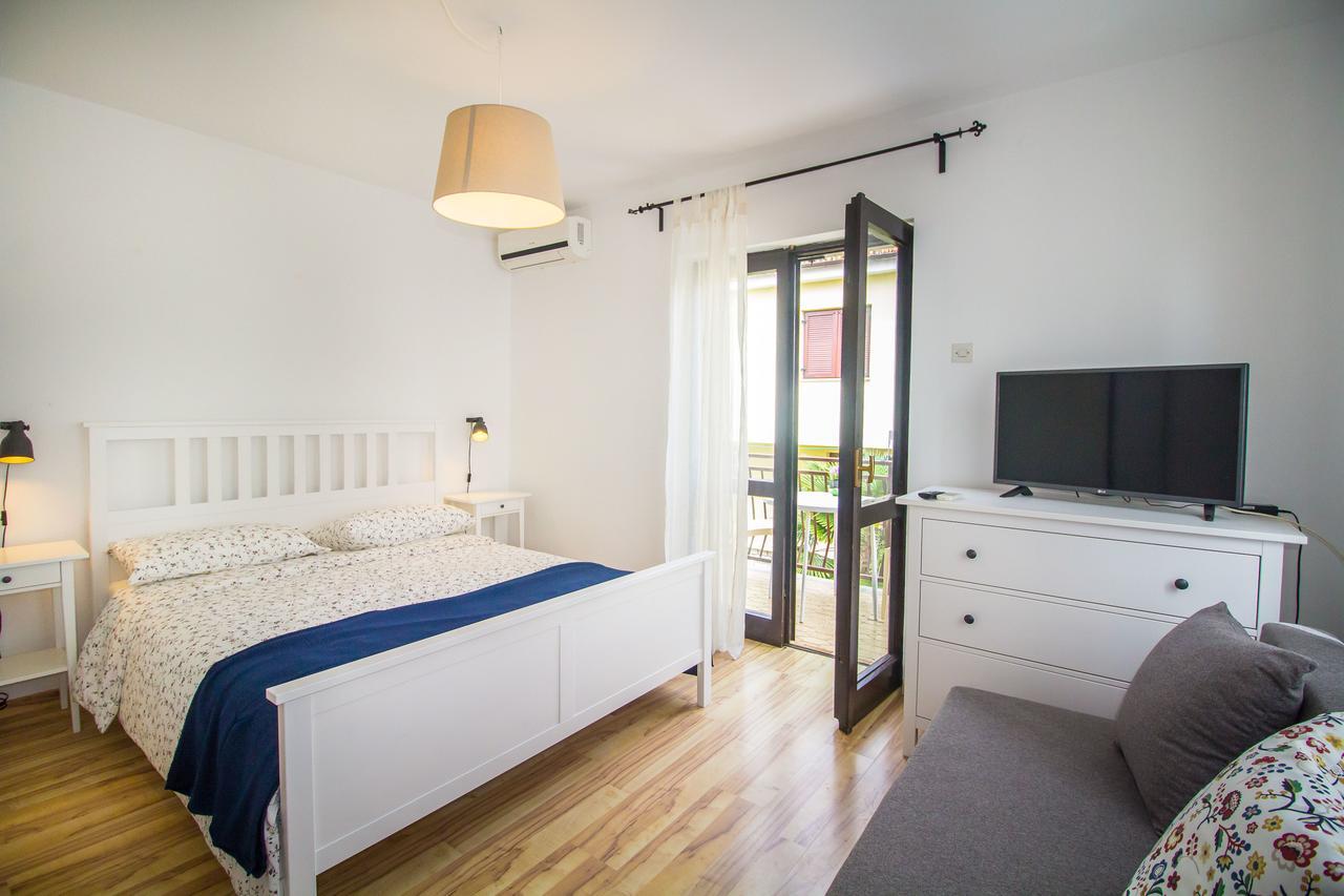 Pineta House Vidos Lägenhet Poreč Exteriör bild
