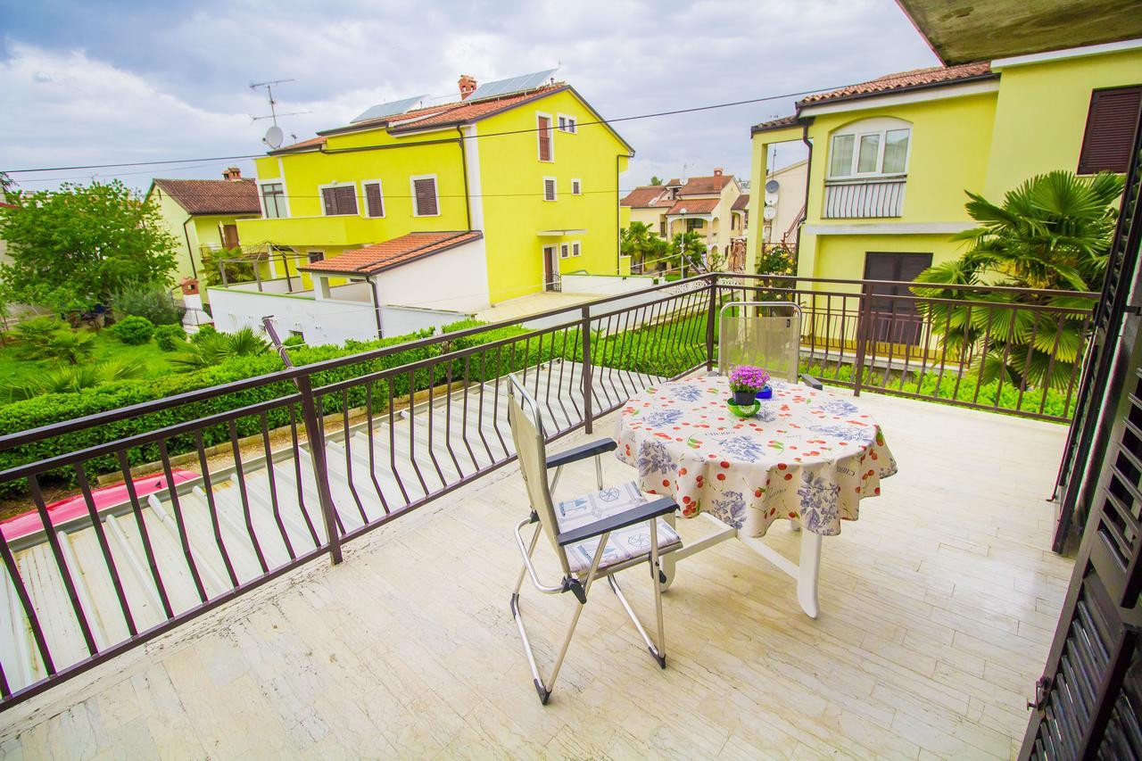 Pineta House Vidos Lägenhet Poreč Exteriör bild
